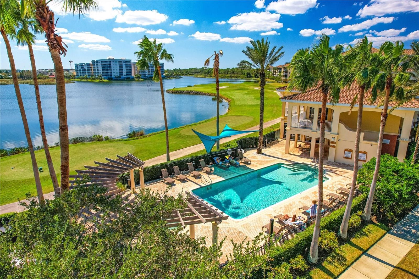 Image 37 of 64 For 6360 Watercrest Way 201