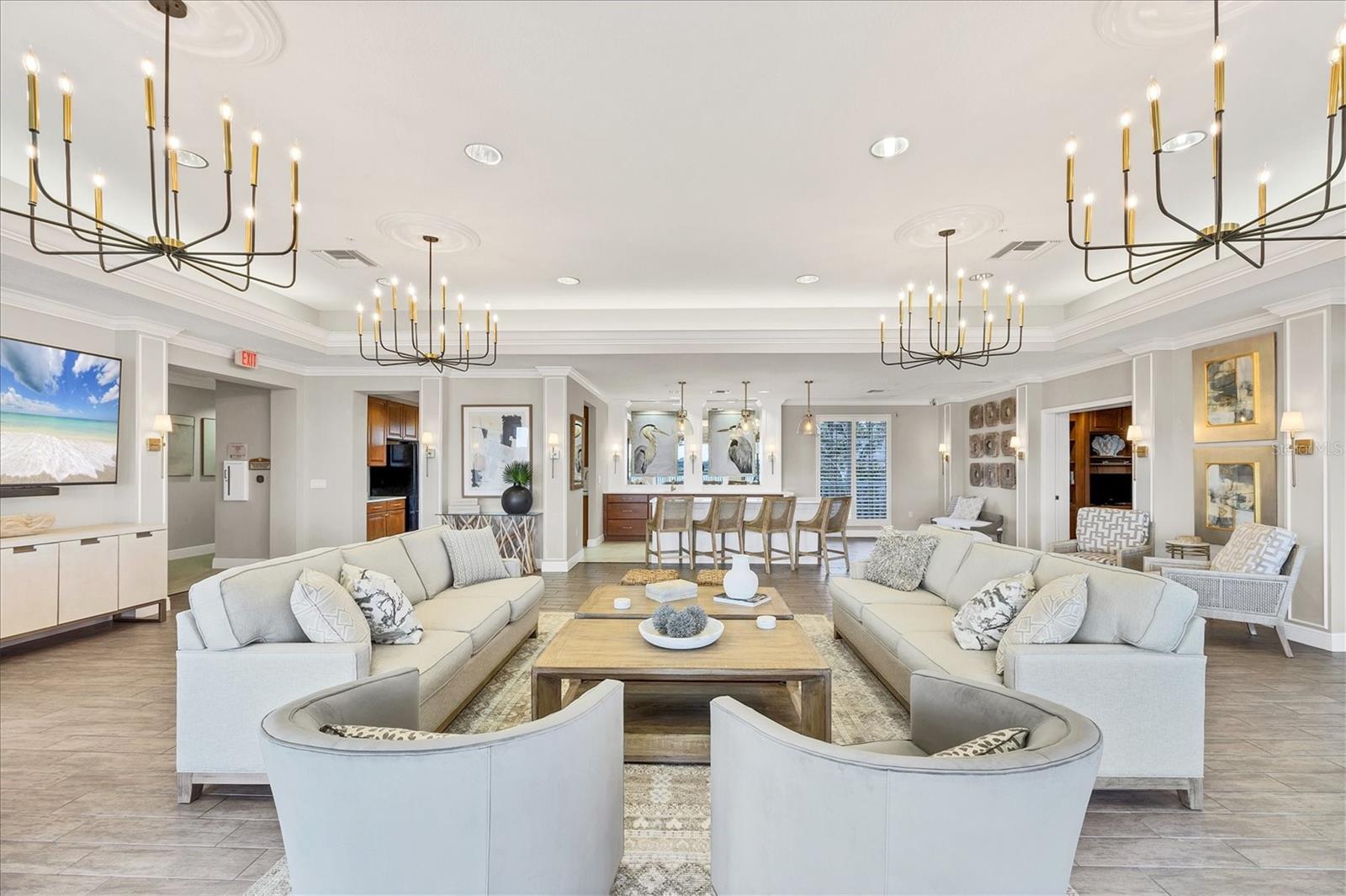 Image 39 of 64 For 6360 Watercrest Way 201