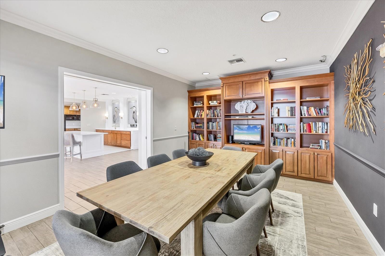 Image 48 of 64 For 6360 Watercrest Way 201