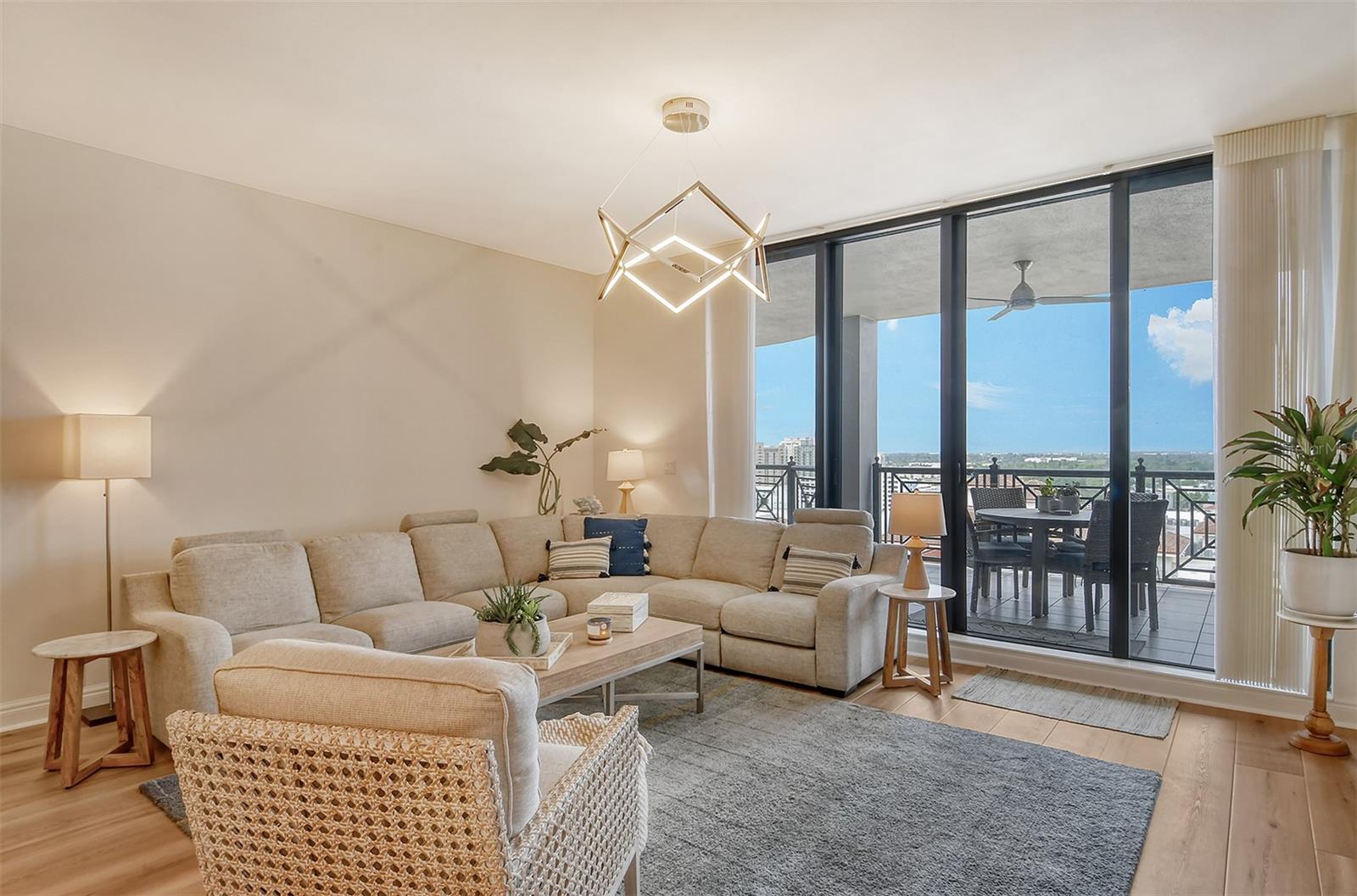 Image 12 of 48 For 50 Central Avenue 15b