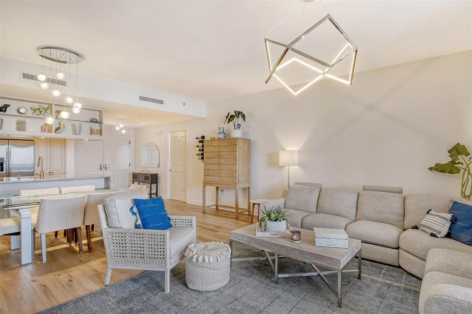 Image 13 of 48 For 50 Central Avenue 15b