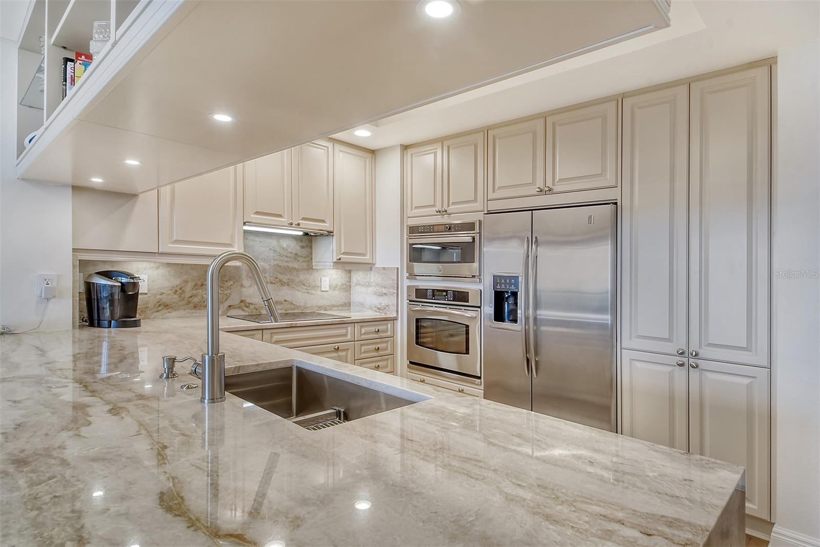 Image 4 of 48 For 50 Central Avenue 15b