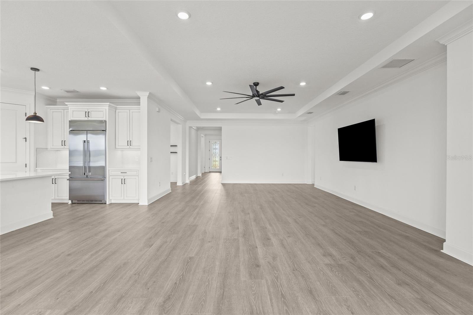 Image 10 of 57 For 16319 Mount Holly Drive