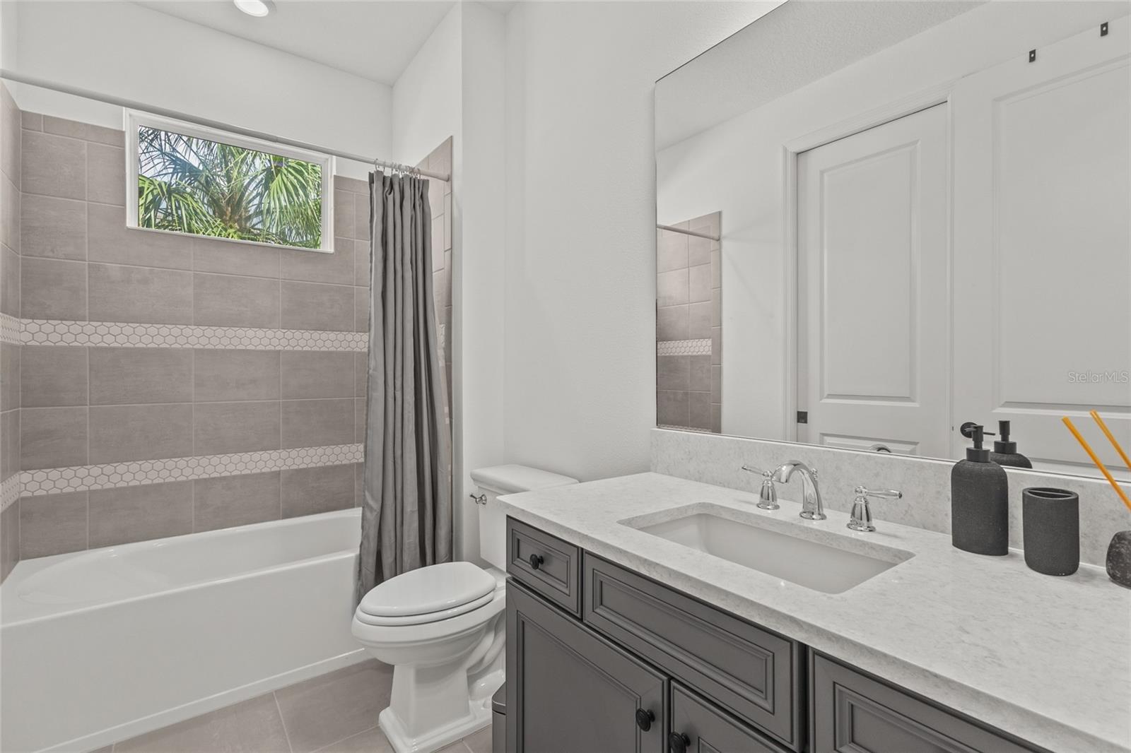 Image 32 of 57 For 16319 Mount Holly Drive