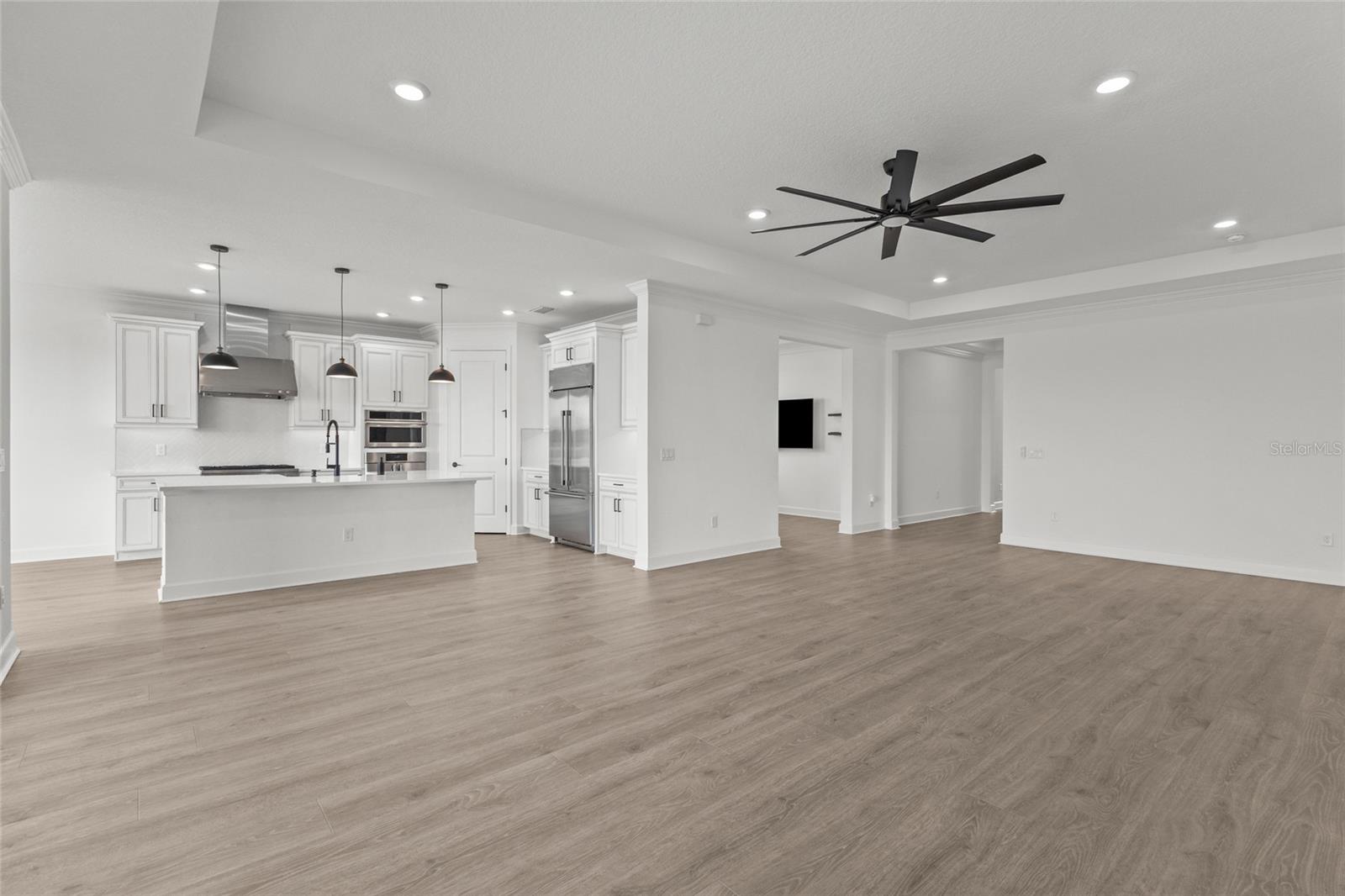 Image 9 of 57 For 16319 Mount Holly Drive