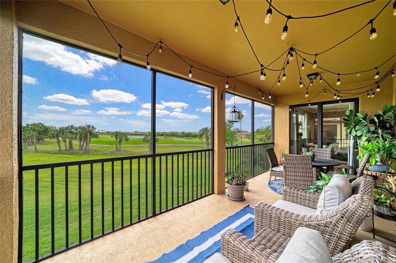 Image 4 of 68 For 6904 Grand Estuary Trail 102