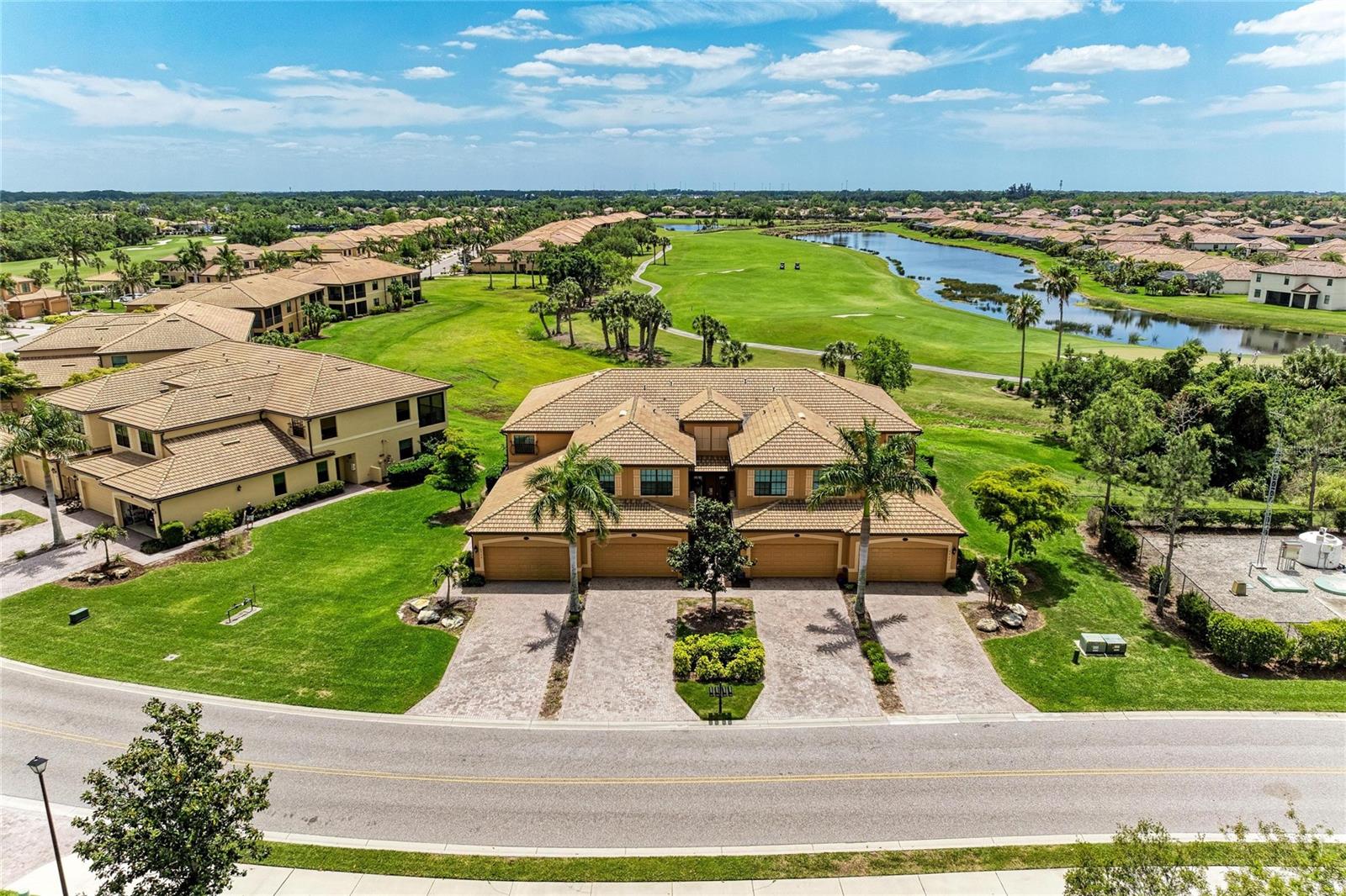 Image 46 of 68 For 6904 Grand Estuary Trail 102