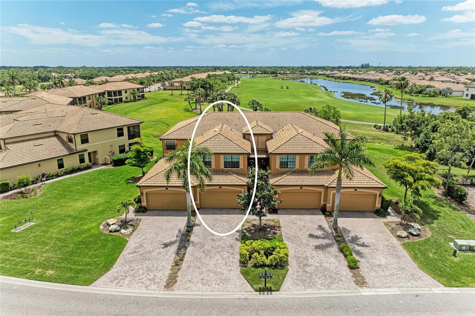 Image 8 of 68 For 6904 Grand Estuary Trail 102