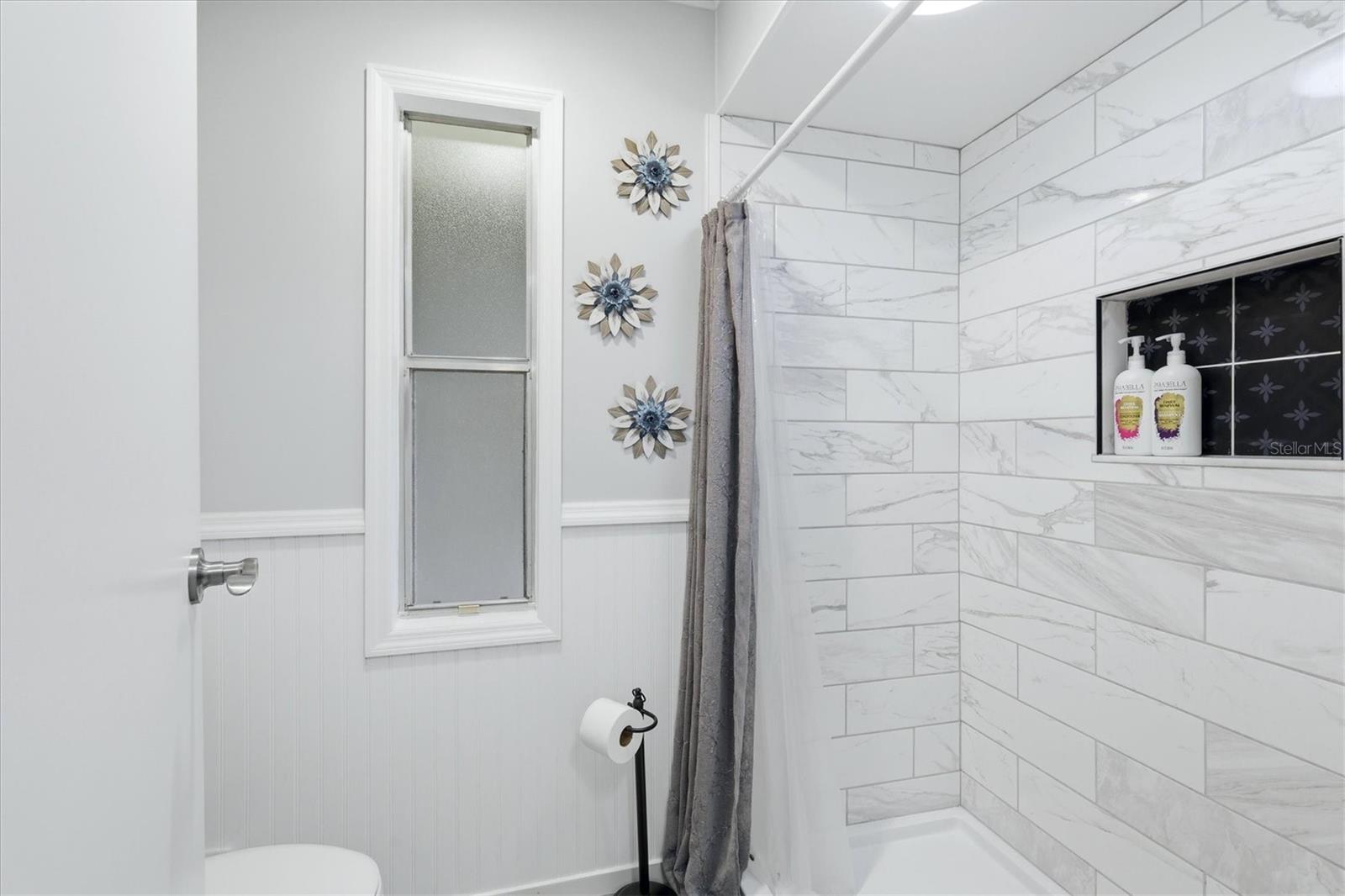 Image 16 of 40 For 6710 36th Avenue E 121