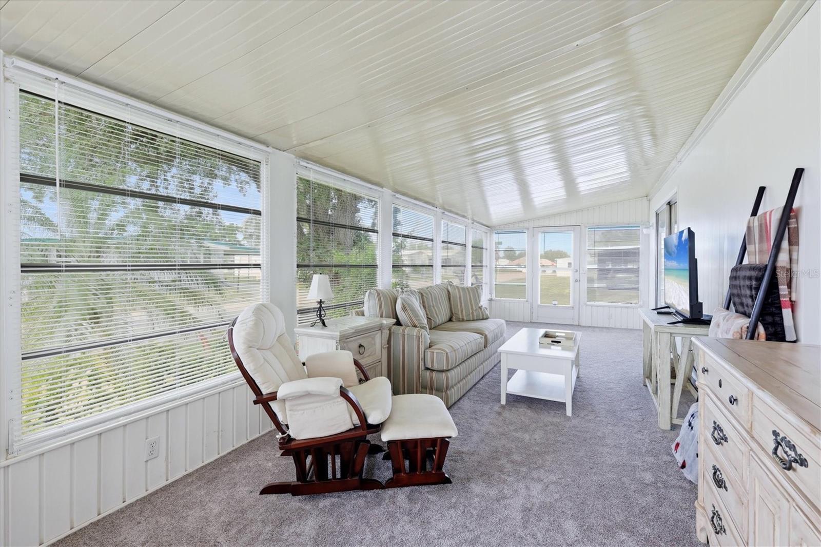 Image 20 of 40 For 6710 36th Avenue E 121