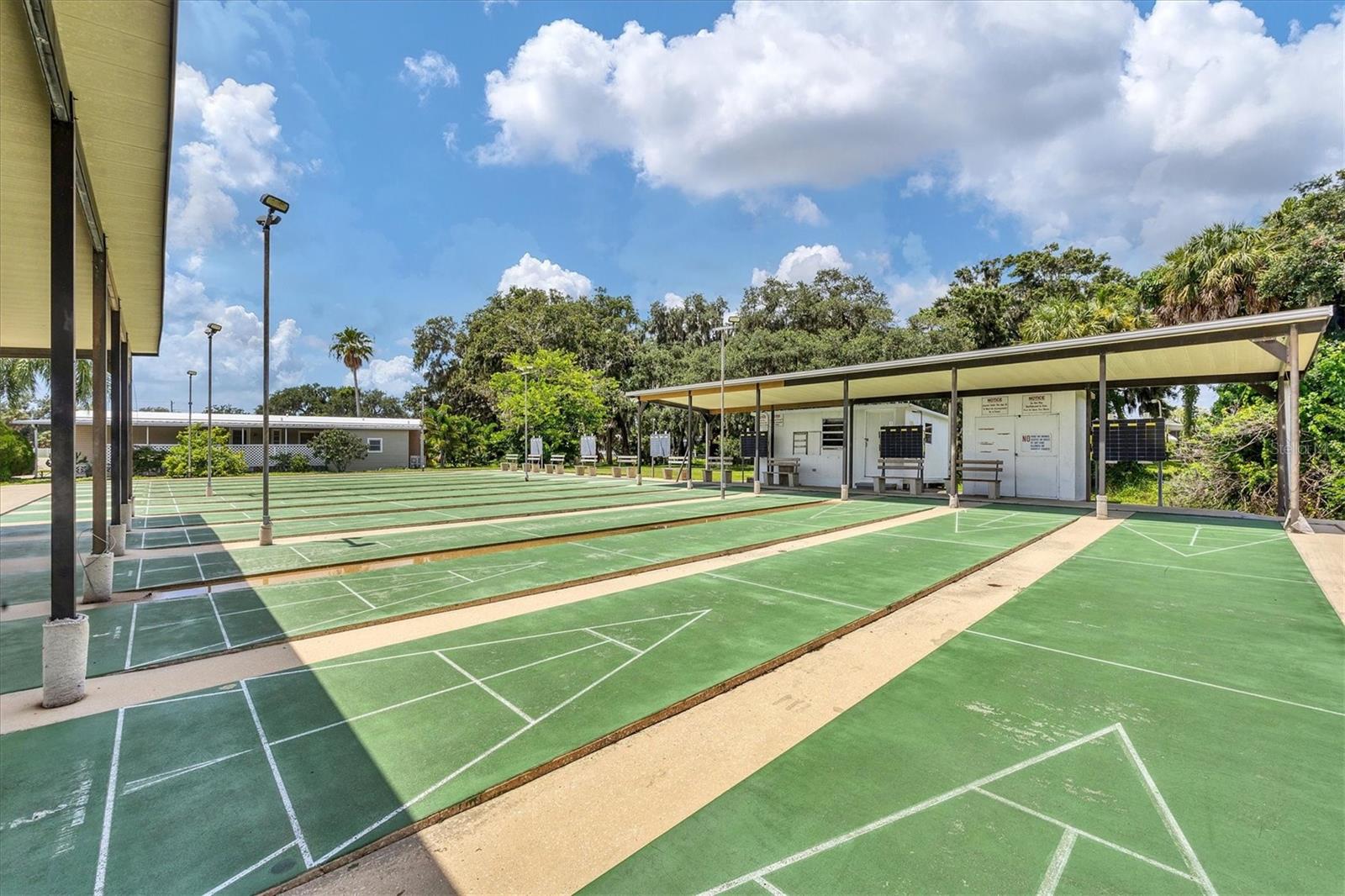 Image 31 of 40 For 6710 36th Avenue E 121