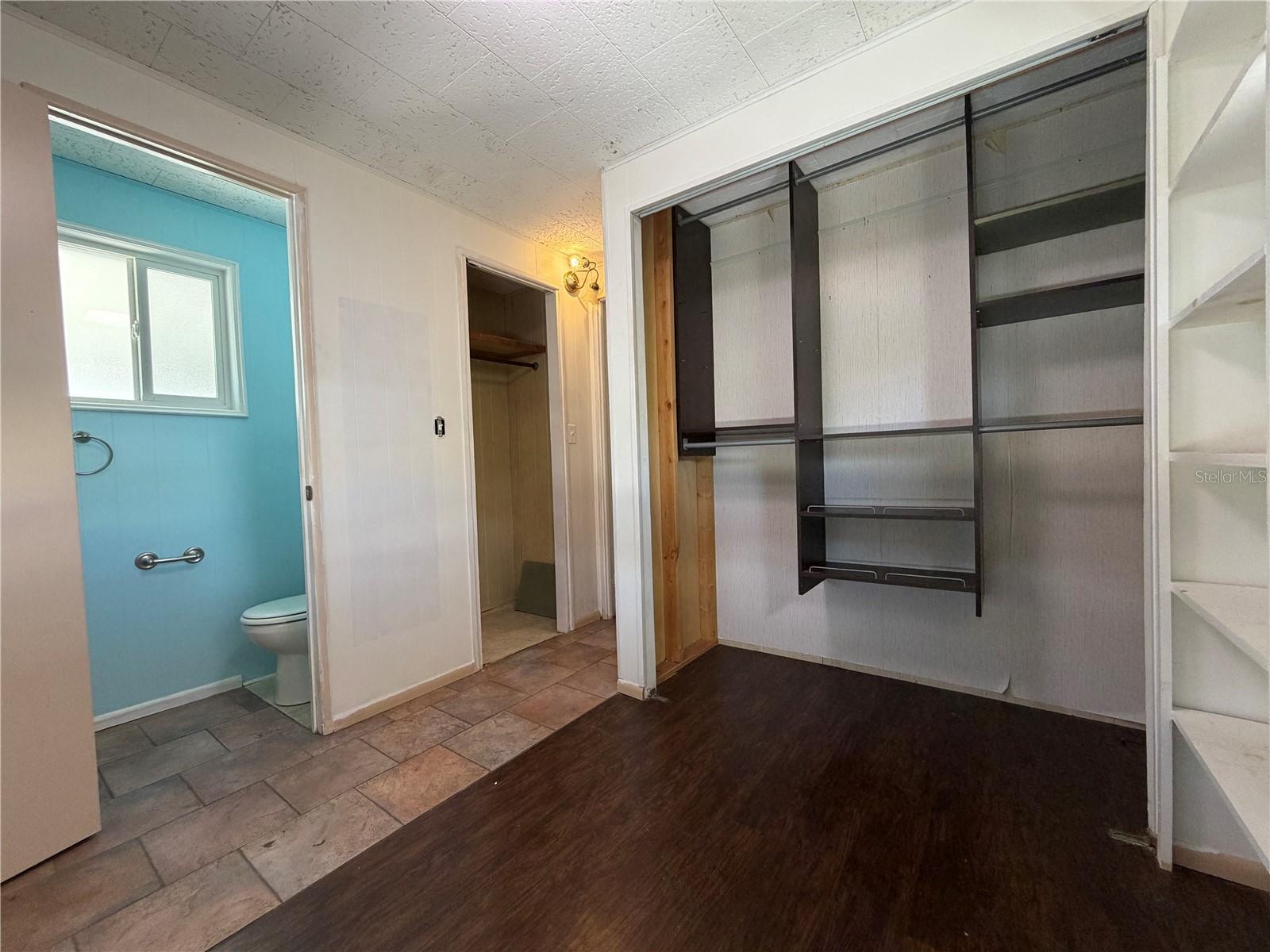 Image 28 of 77 For 4819 Sea Island Avenue