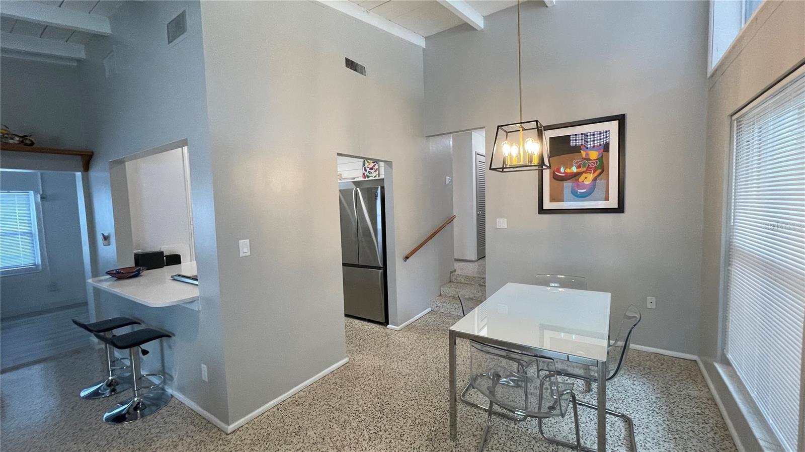 Image 10 of 26 For 2832 Bay Street