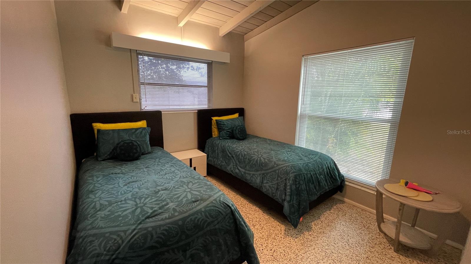 Image 16 of 26 For 2832 Bay Street