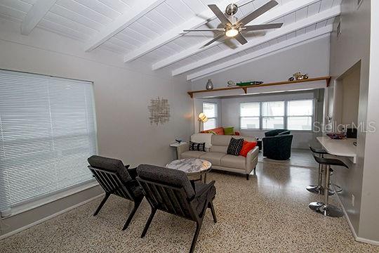 Image 4 of 26 For 2832 Bay Street