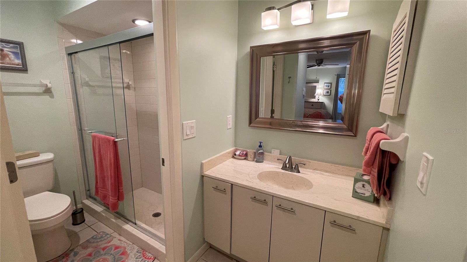 Image 17 of 25 For 5256 Myrtlewood Road 22