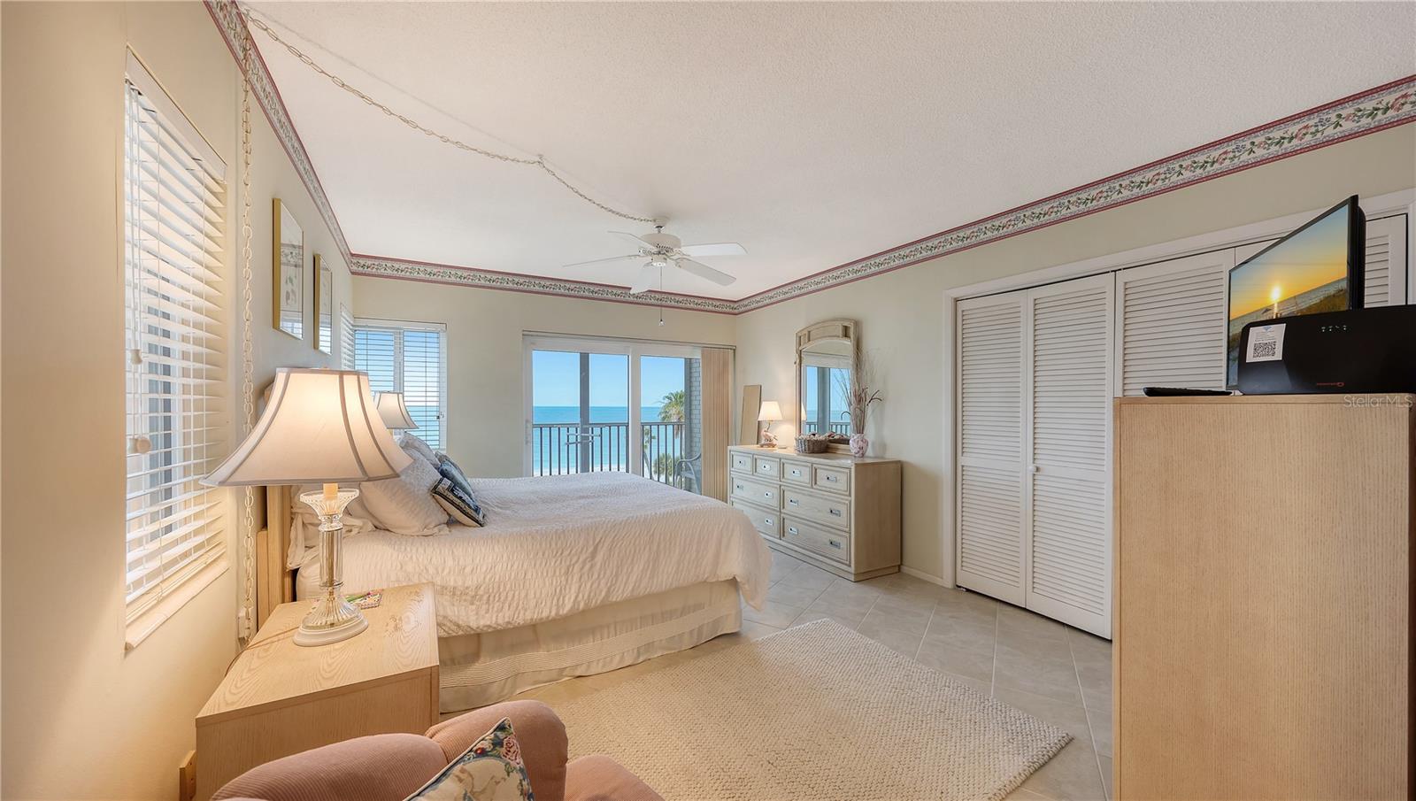 Image 15 of 29 For 4825 Gulf Of Mexico Drive 504