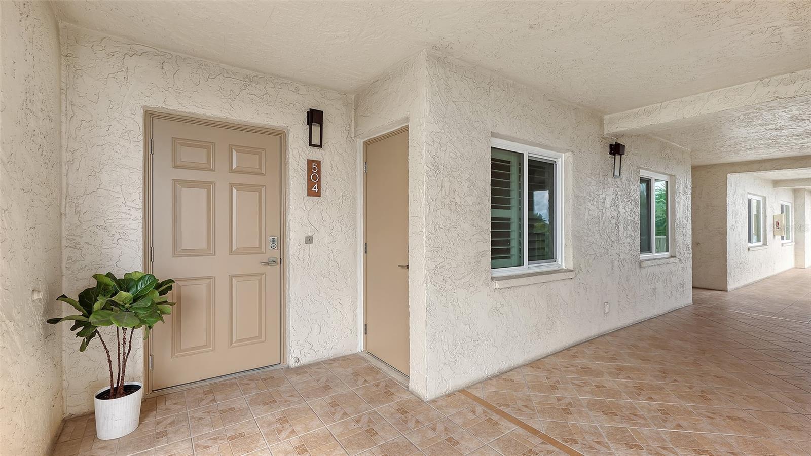 Image 3 of 29 For 4825 Gulf Of Mexico Drive 504