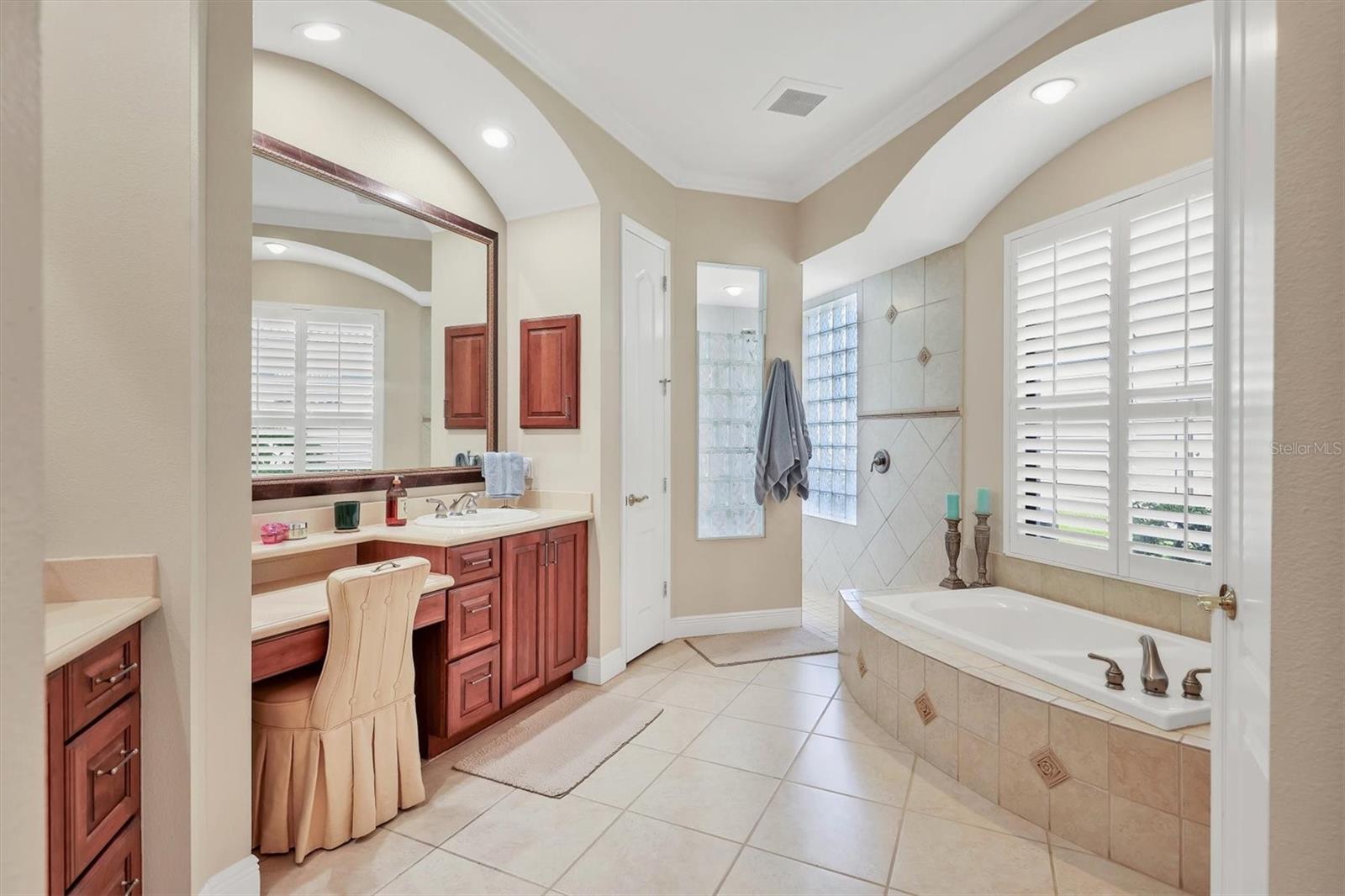 Image 24 of 45 For 4596 Tuscana Drive