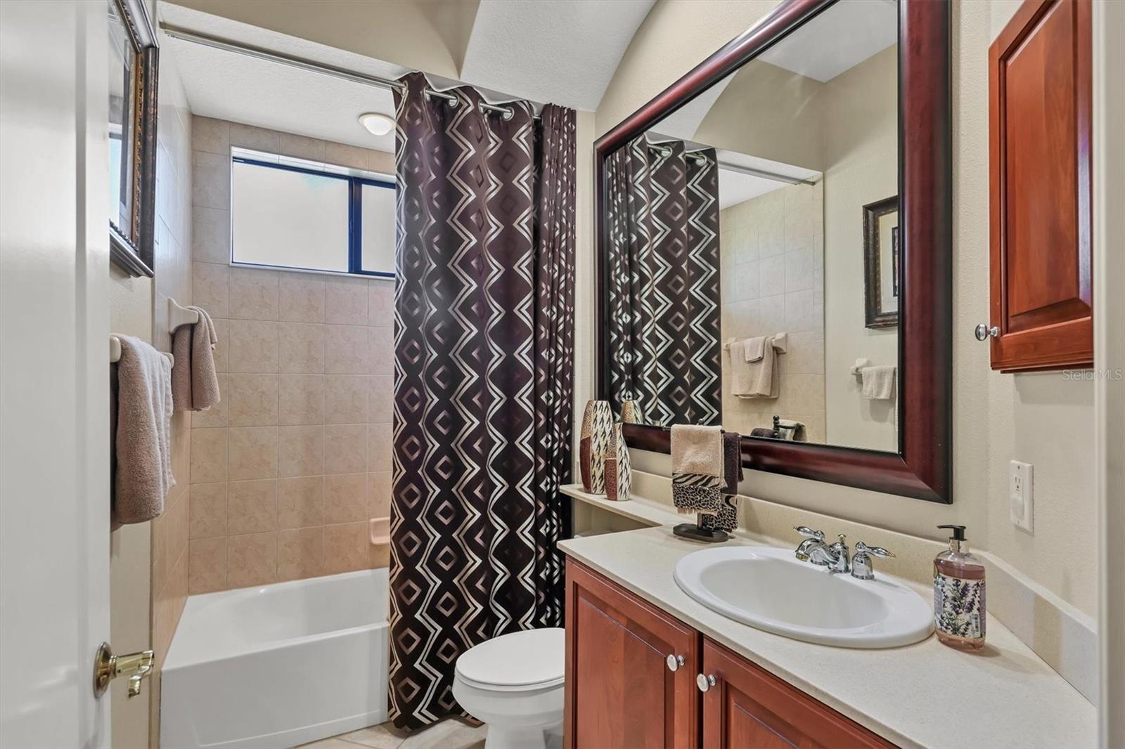 Image 33 of 45 For 4596 Tuscana Drive