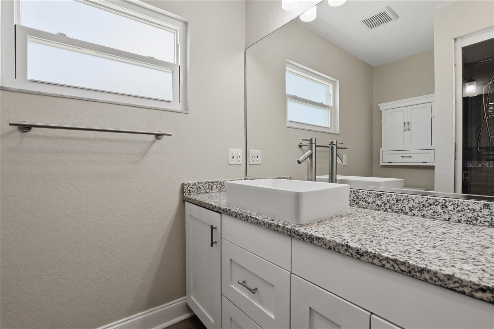 Image 22 of 38 For 5207 86th Street Court W