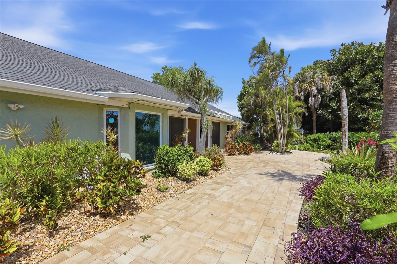 Image 27 of 38 For 5207 86th Street Court W