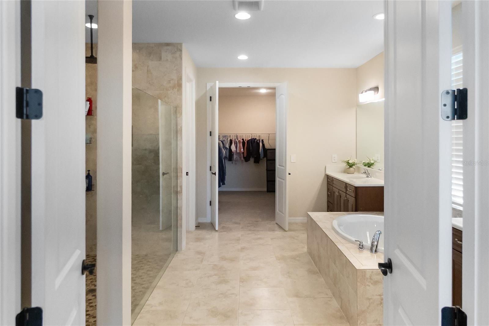 Image 18 of 60 For 12725 Lateral Root Drive