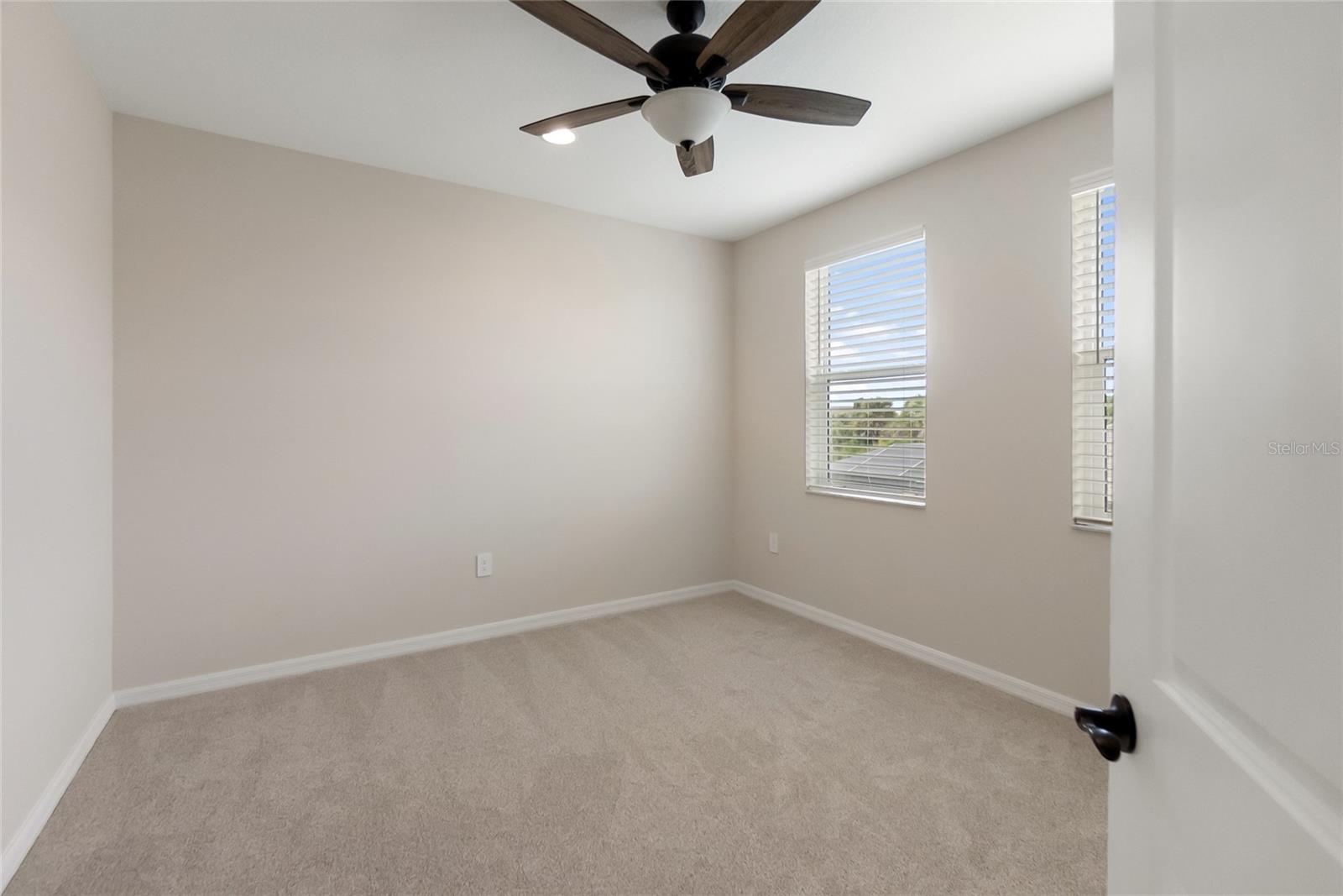 Image 47 of 60 For 12725 Lateral Root Drive