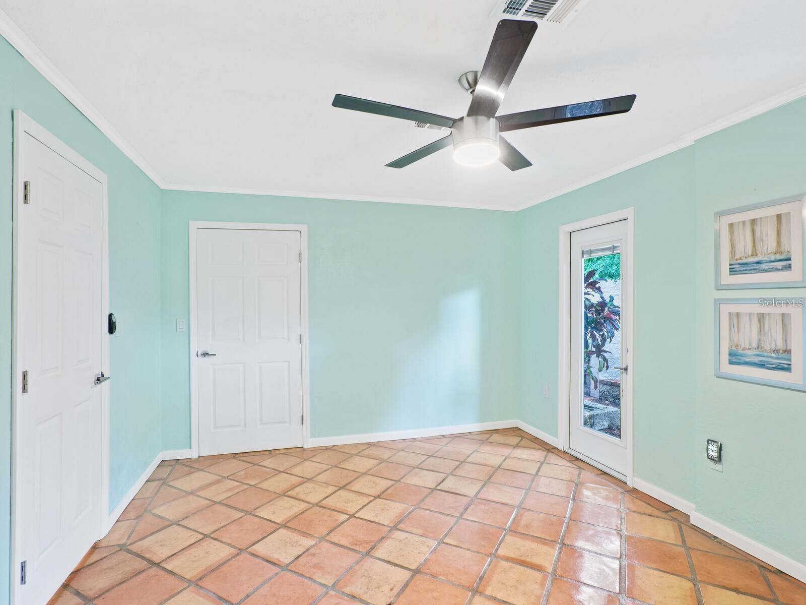 Image 11 of 40 For 1127 Osprey Avenue