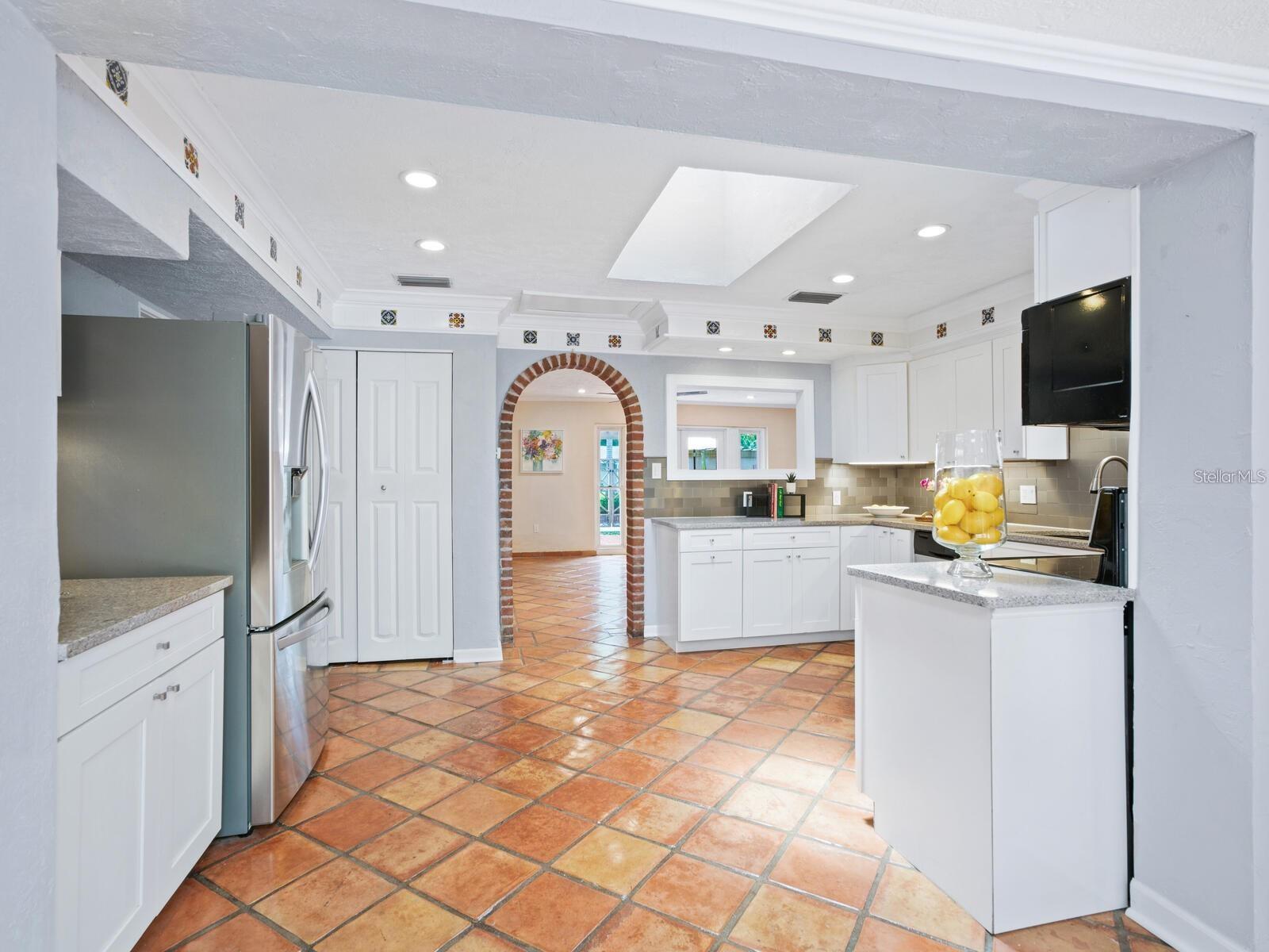 Image 14 of 40 For 1127 Osprey Avenue