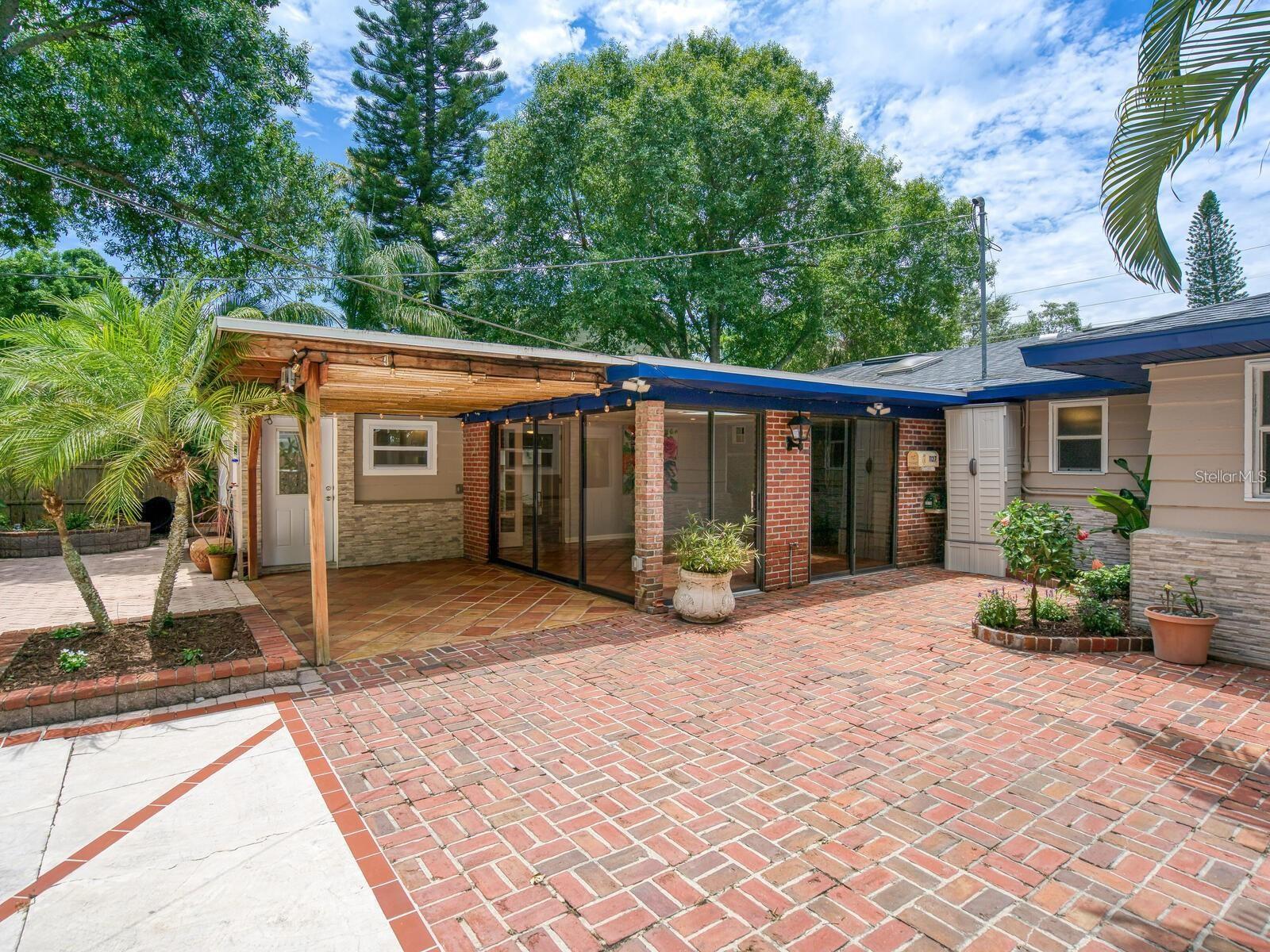 Image 33 of 40 For 1127 Osprey Avenue