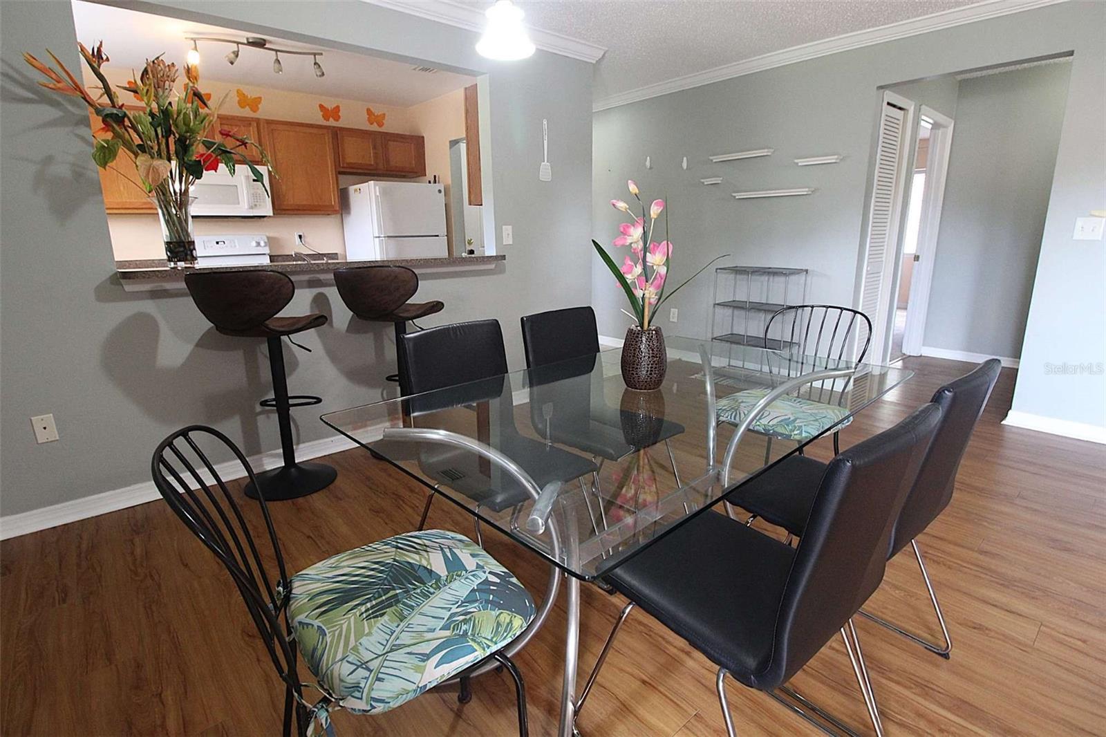 Image 10 of 19 For 1959 Toucan Way 207