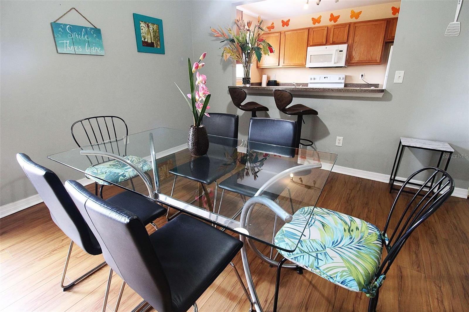 Image 13 of 19 For 1959 Toucan Way 207