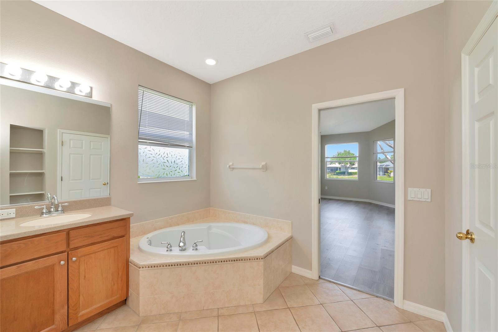 Image 17 of 43 For 12079 Aster Avenue