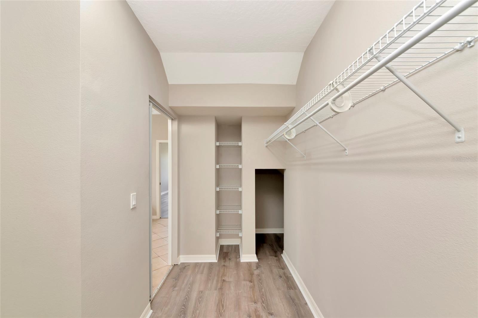 Image 21 of 43 For 12079 Aster Avenue