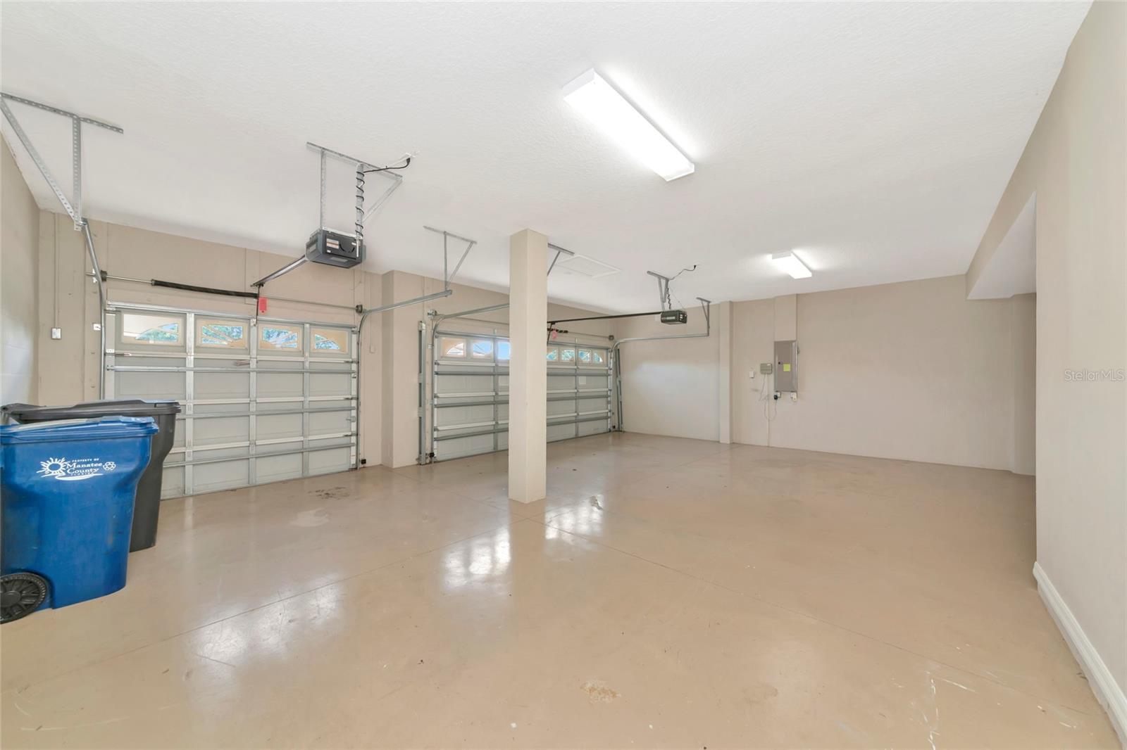 Image 30 of 43 For 12079 Aster Avenue