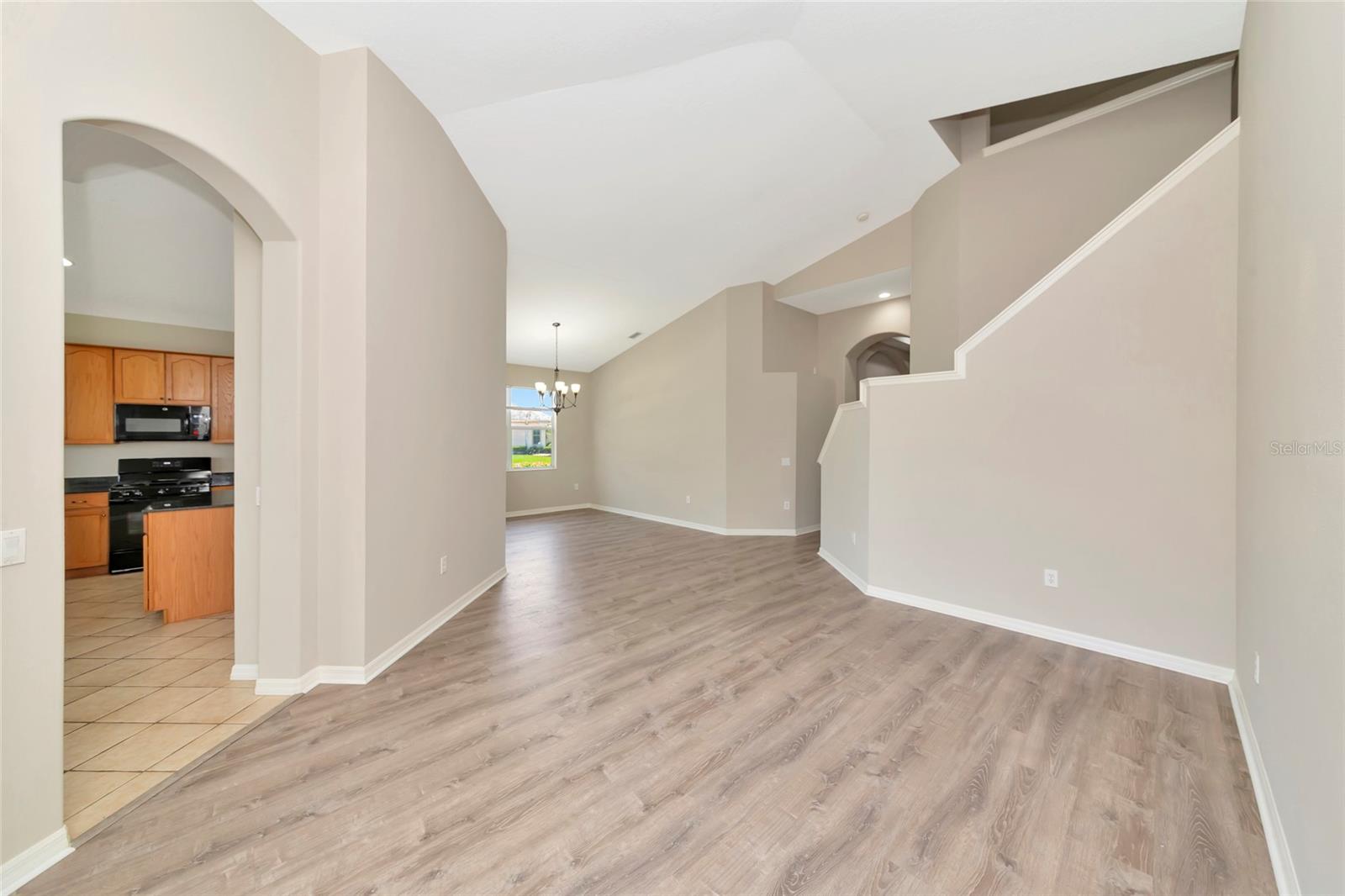 Image 5 of 43 For 12079 Aster Avenue