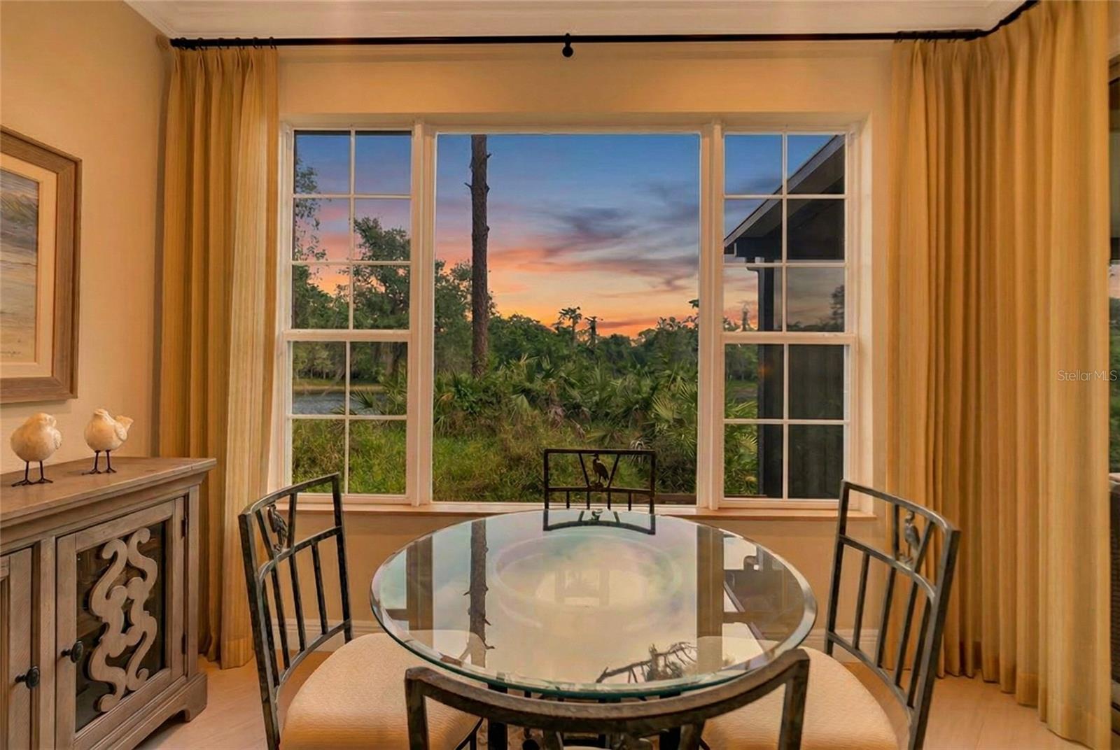 Image 21 of 98 For 8204 Villa Grande Court