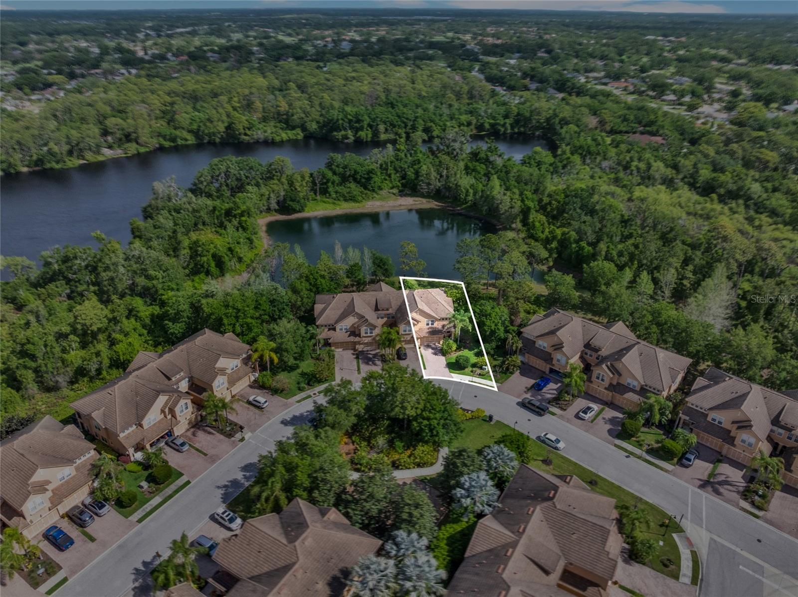 Image 59 of 98 For 8204 Villa Grande Court