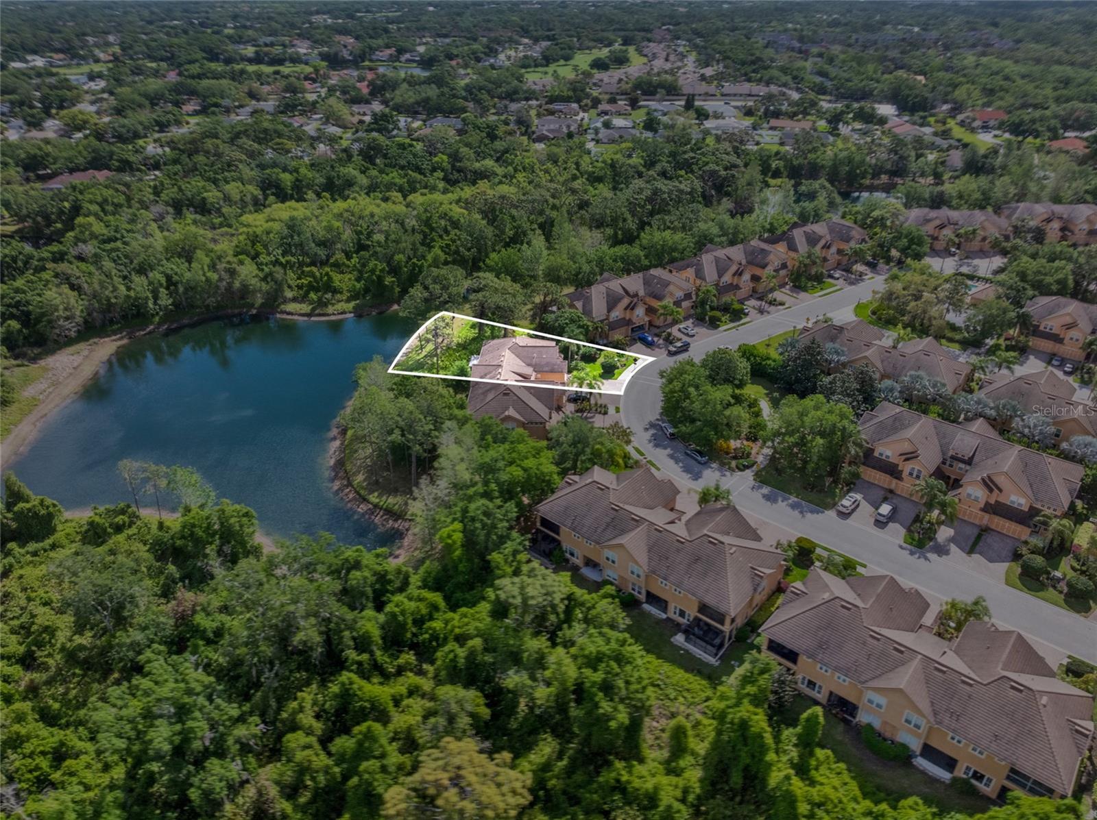 Image 61 of 98 For 8204 Villa Grande Court