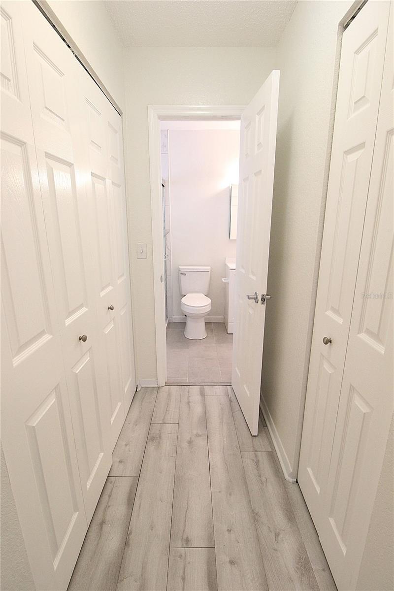 Image 11 of 21 For 5310 26th Street W 1403