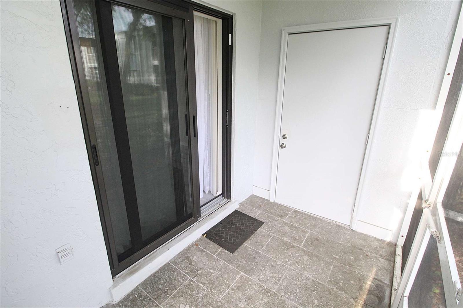 Image 17 of 21 For 5310 26th Street W 1403