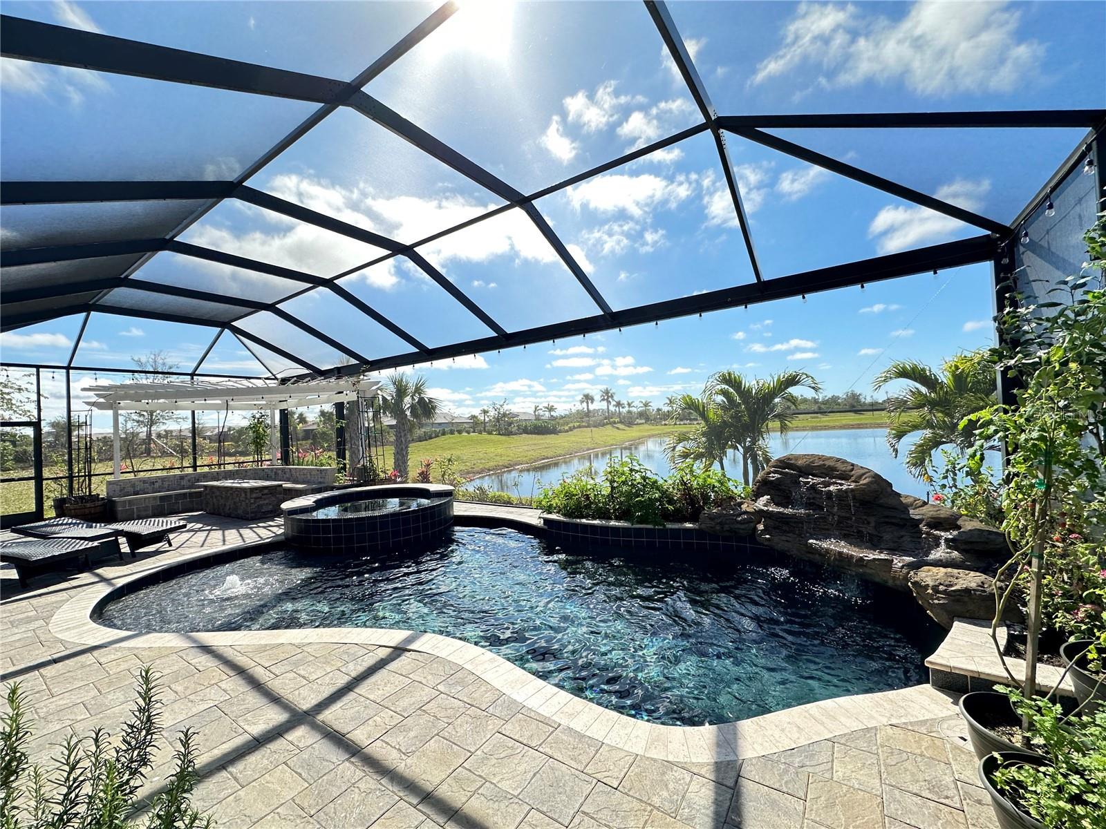 Image 3 of 31 For 13349 Verandi Street