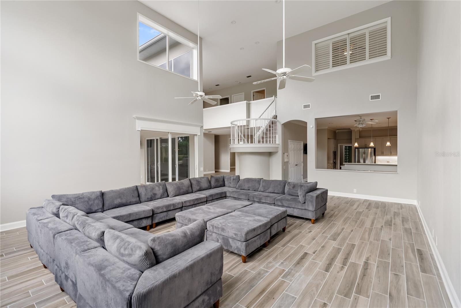 Image 15 of 73 For 6911 Riversedge Street Circle