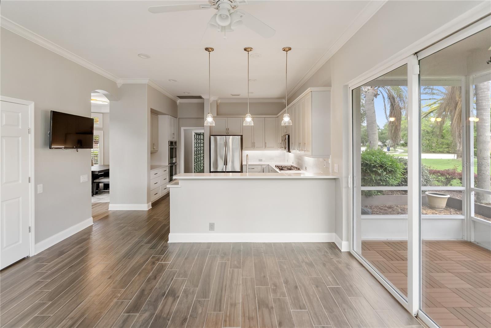 Image 16 of 73 For 6911 Riversedge Street Circle