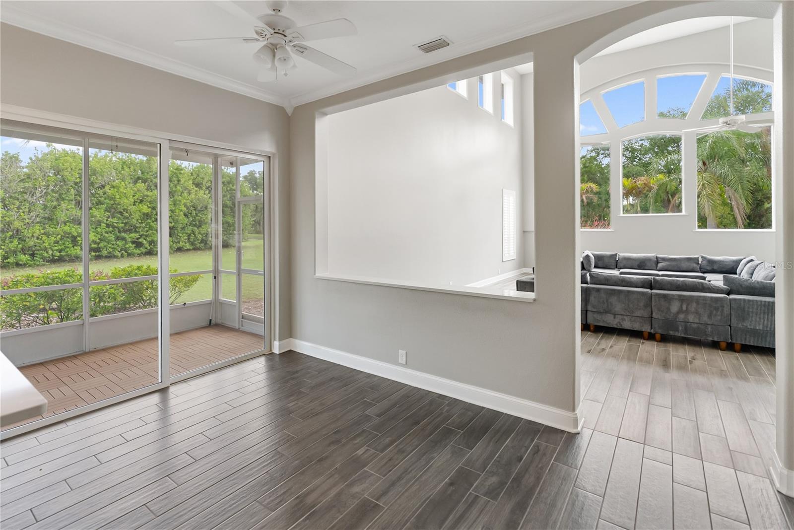 Image 17 of 73 For 6911 Riversedge Street Circle