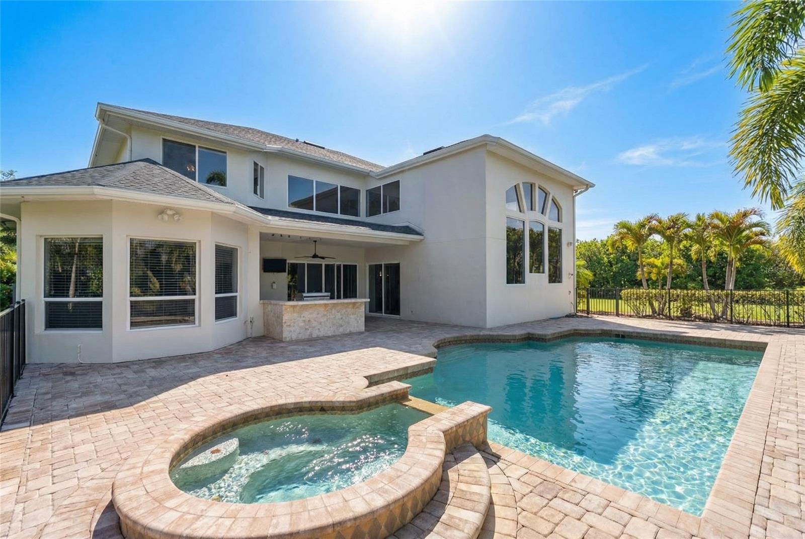 Image 43 of 73 For 6911 Riversedge Street Circle