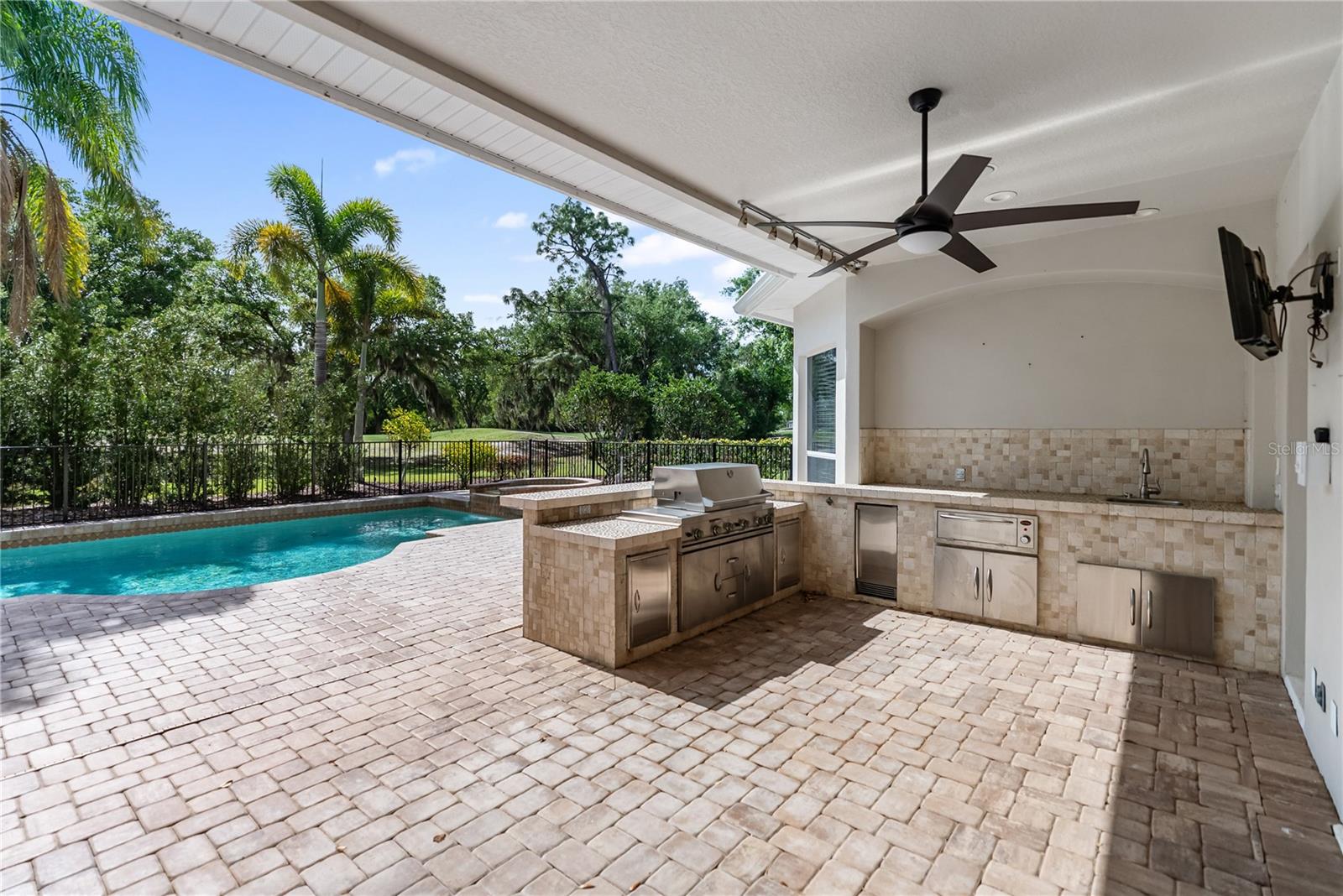 Image 48 of 73 For 6911 Riversedge Street Circle