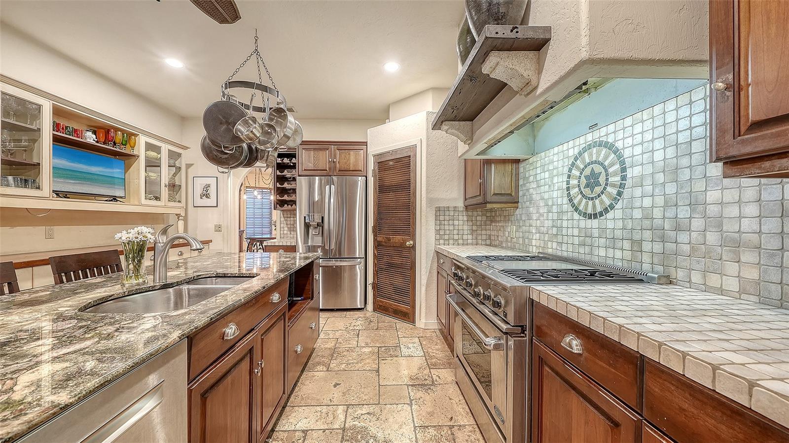 Image 14 of 46 For 922 Indian Beach Drive