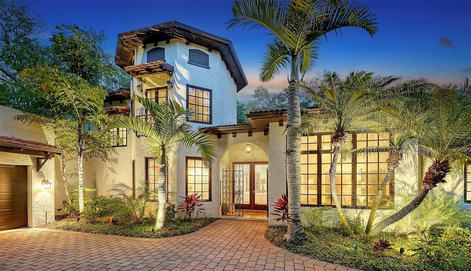 Image 2 of 46 For 922 Indian Beach Drive